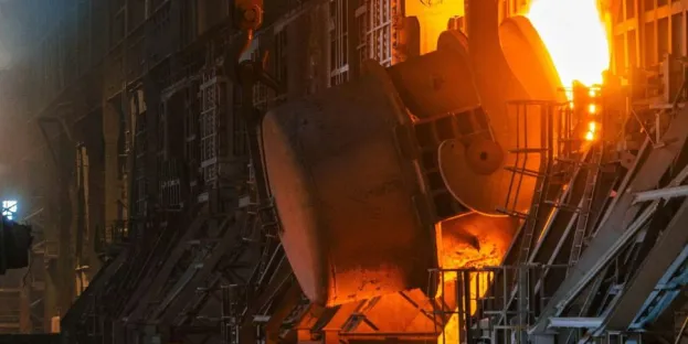 manufacturing-heavy-industry-fire