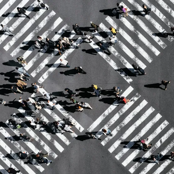 Street-people-walking