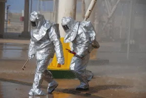 oil-workers-protective-clothing