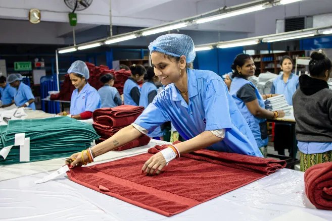 women_factory_workers_gender