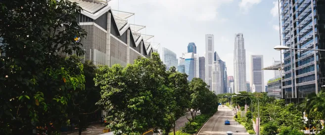 Inner road in an urban area